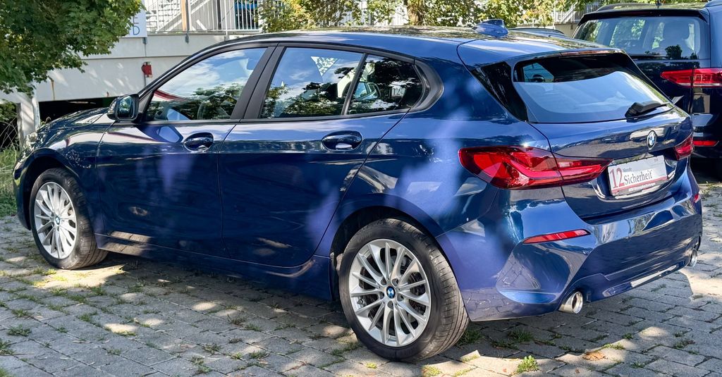 BMW 120 2023 г. Синий, пробег 45900 км