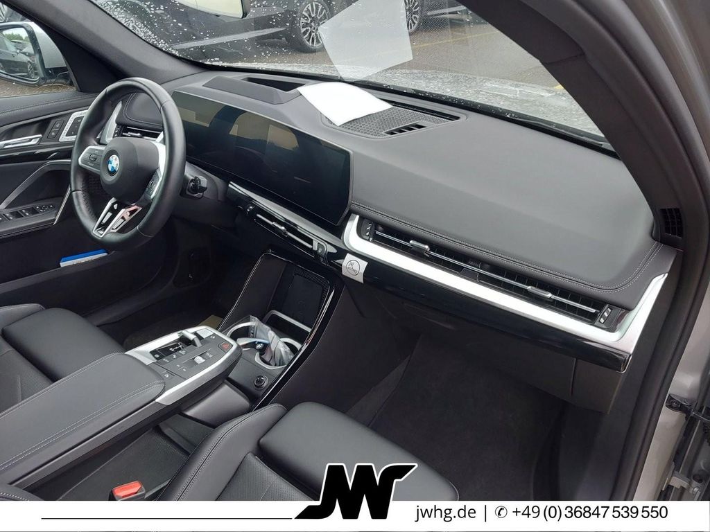 BMW X1 2024 г. Серебристый, пробег 33800 км