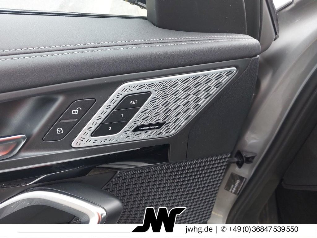 BMW X1 2024 г. Серебристый, пробег 33800 км