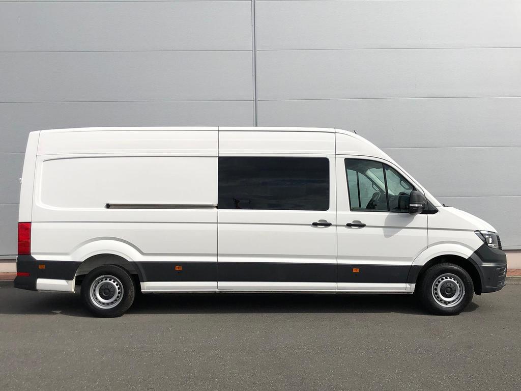 Volkswagen CRAFTER 2025 г. Белый, пробег 35000 км