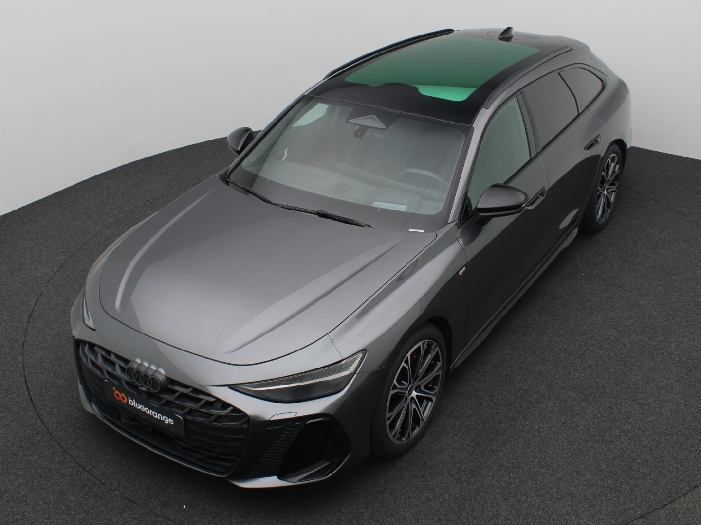 Audi A6 2025 г. Серый, пробег 21712 км