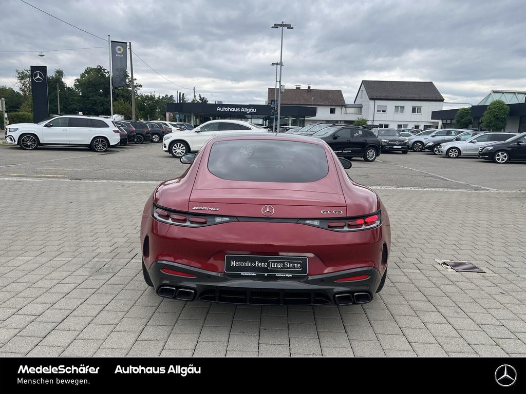 Mercedes-Benz AMG GT 2023 г. Красный, пробег 12721 км