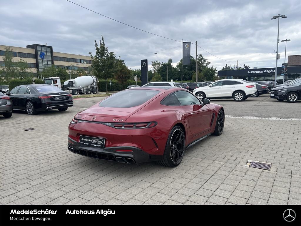 Mercedes-Benz AMG GT 2023 г. Красный, пробег 12721 км