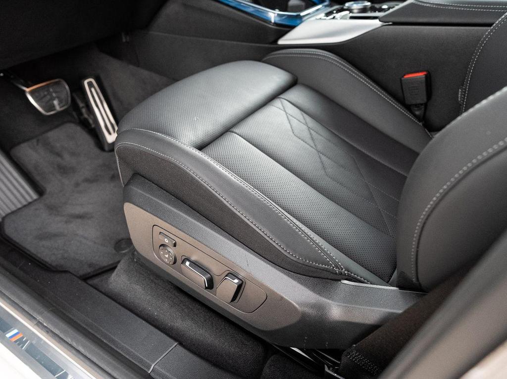 BMW X3 2026 г. Серый, пробег 24490 км