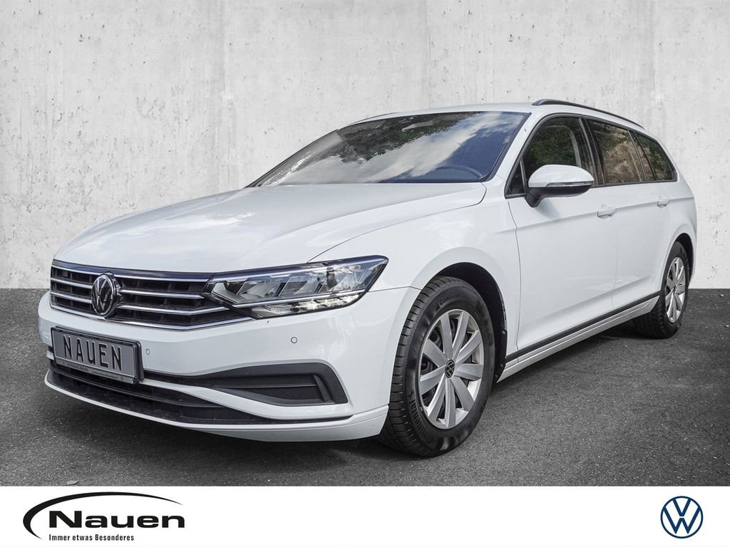Volkswagen PASSAT VARIANT 2023 г. Белый, пробег 50210 км