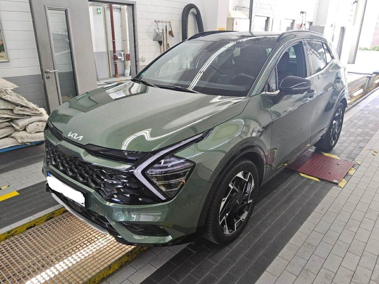 Kia Sportage 2022 г. Зелёный, пробег 41547 км