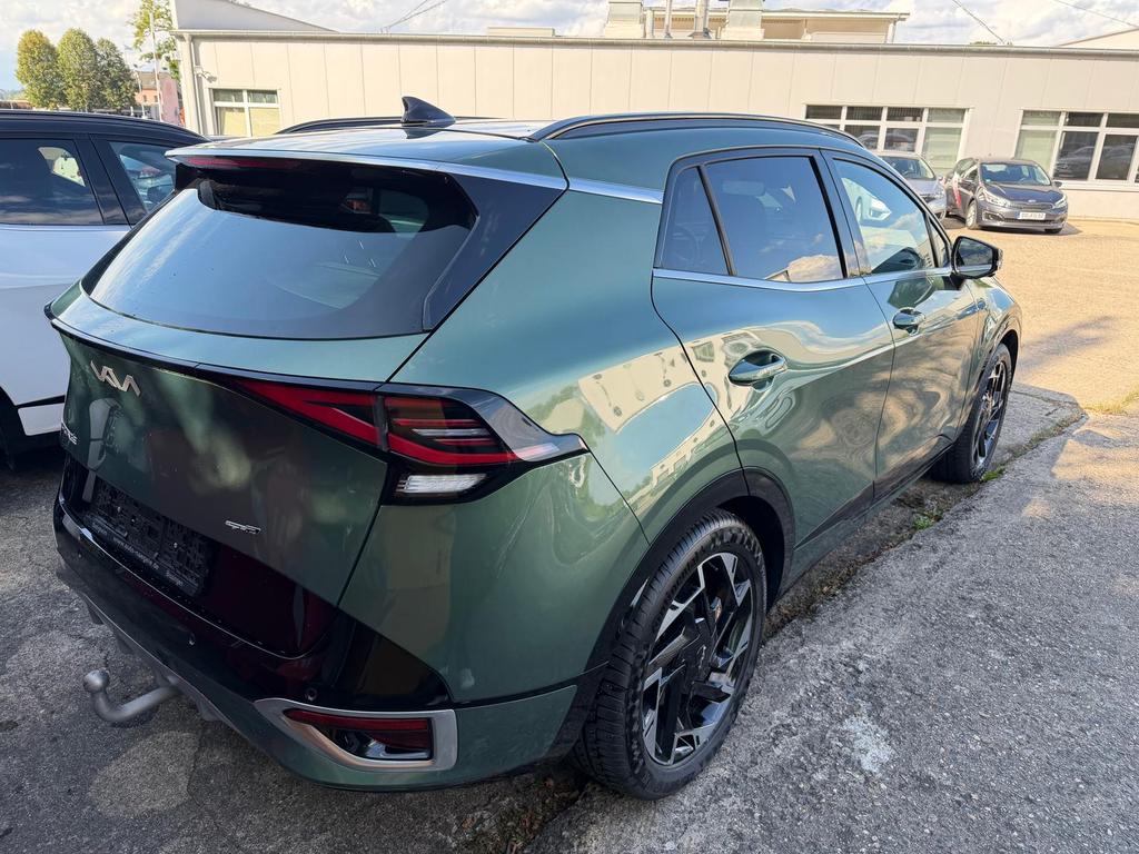 Kia Sportage 2022 г. Зелёный, пробег 41547 км