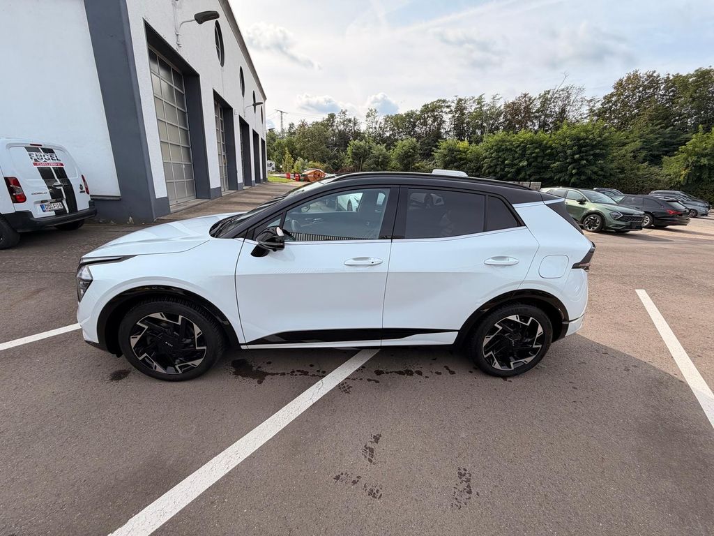 Kia Sportage 2022 г. Чёрный, пробег 38830 км
