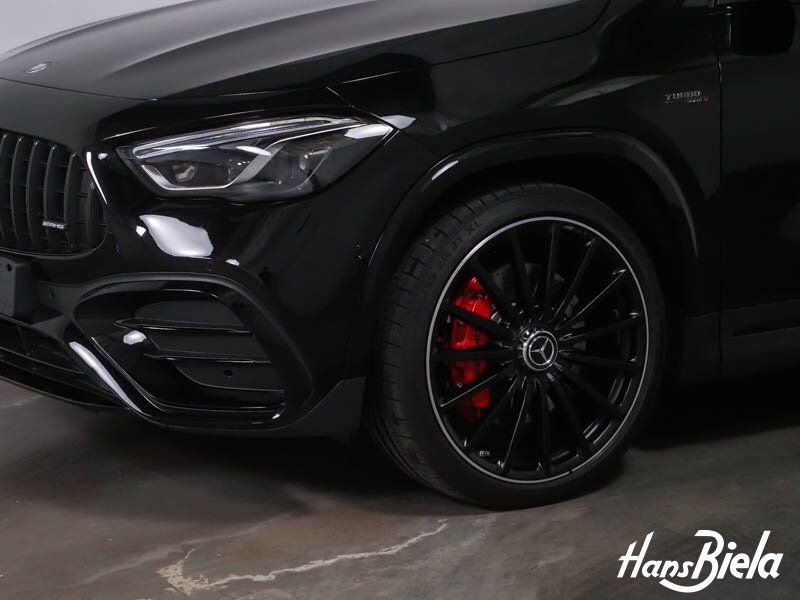 Mercedes-Benz GLA 45 AMG 2025 г. Чёрный, пробег 12485 км