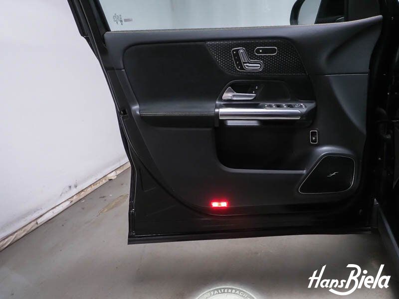 Mercedes-Benz GLA 45 AMG 2025 г. Чёрный, пробег 12485 км