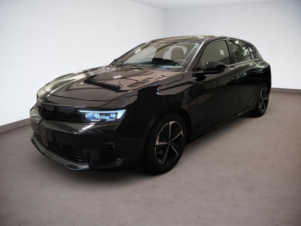 Opel Astra 2025 г. Чёрный, пробег 20373 км