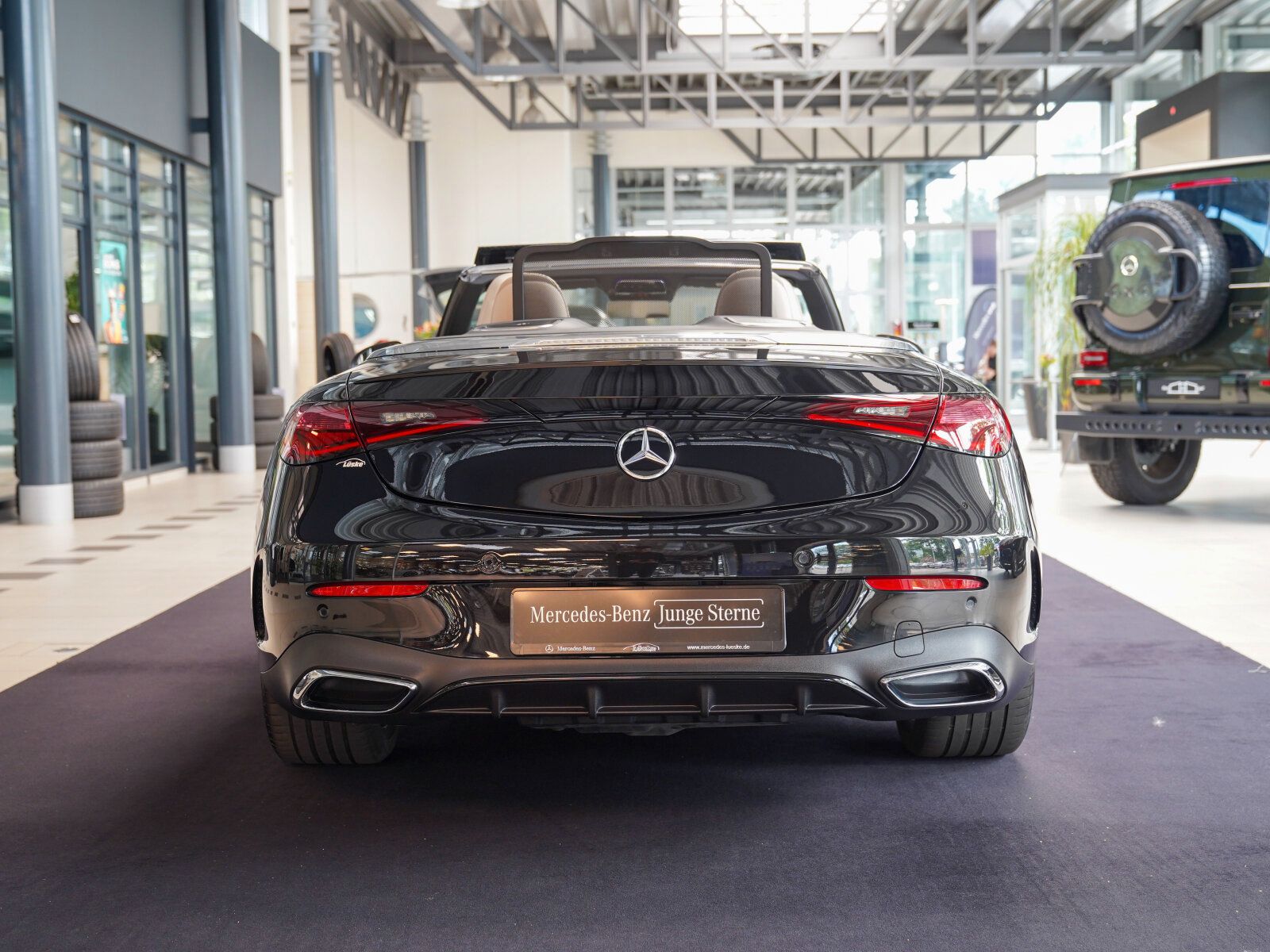 Mercedes-Benz CLE 220 2024 г. Чёрный, пробег 34973 км