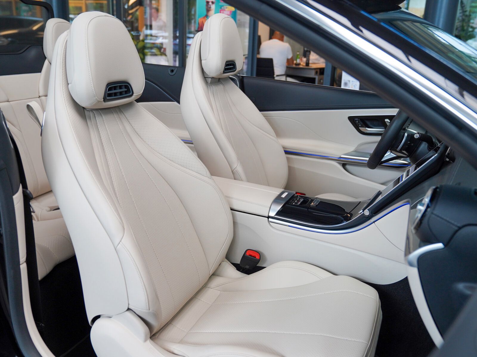 Mercedes-Benz CLE 220 2024 г. Чёрный, пробег 34973 км