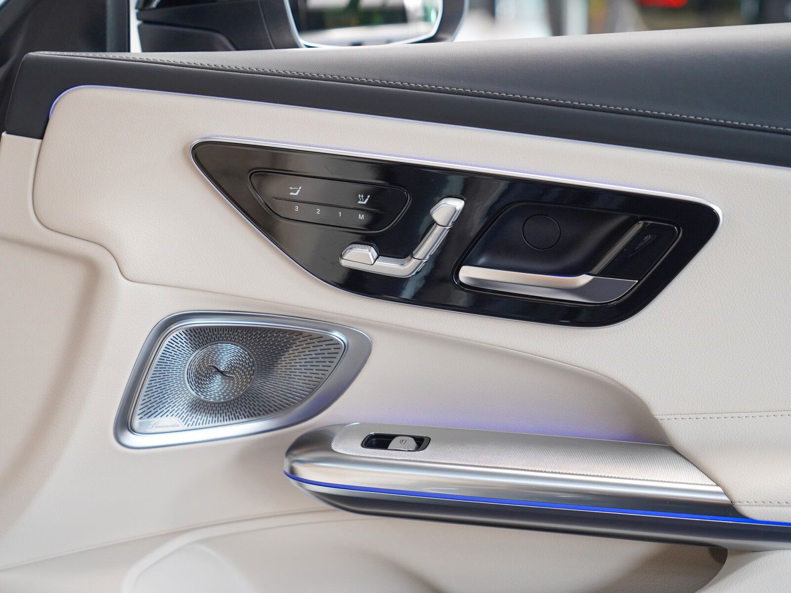 Mercedes-Benz CLE 220 2024 г. Чёрный, пробег 34973 км
