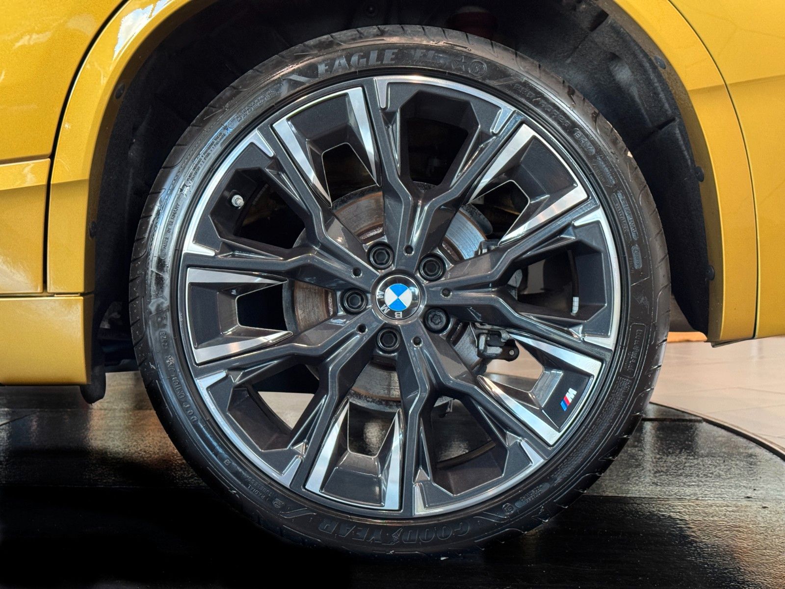 BMW X2 2023 г. Золотистый, пробег 47527 км