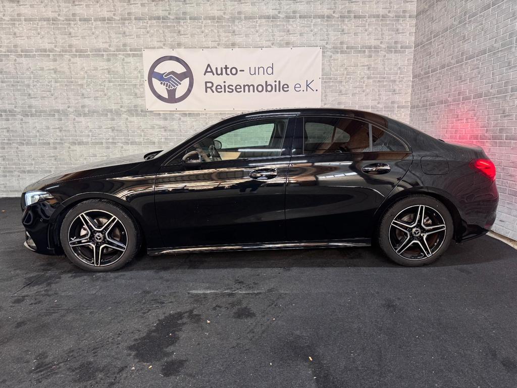 Mercedes-Benz A 200 2022 г. Чёрный, пробег 30000 км