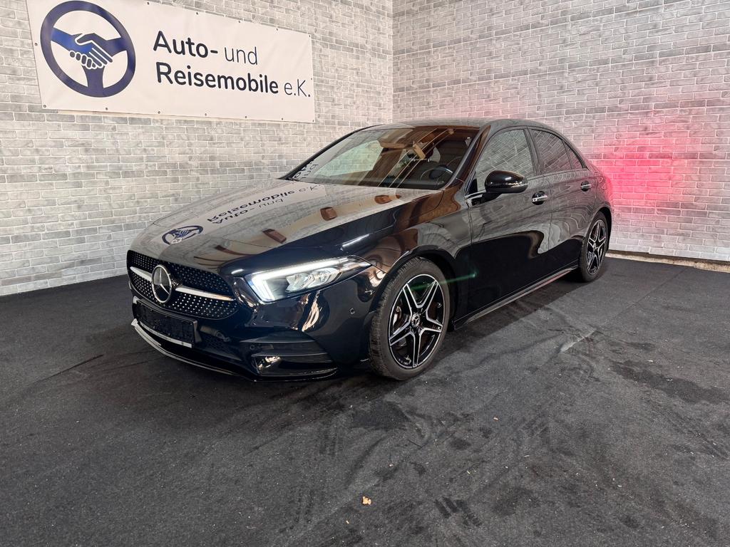 Mercedes-Benz A 200 2022 г. Чёрный, пробег 30000 км