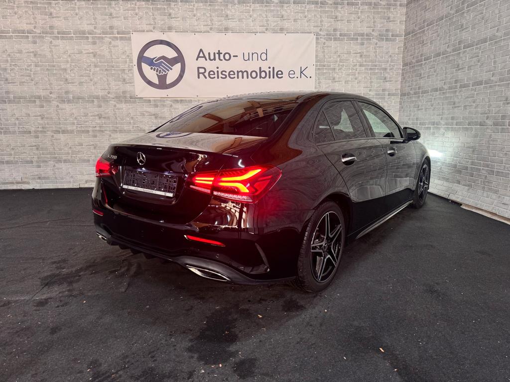 Mercedes-Benz A 200 2022 г. Чёрный, пробег 30000 км