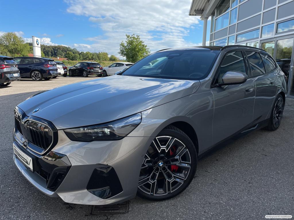 BMW 540 2025 г. Серый, пробег 16190 км