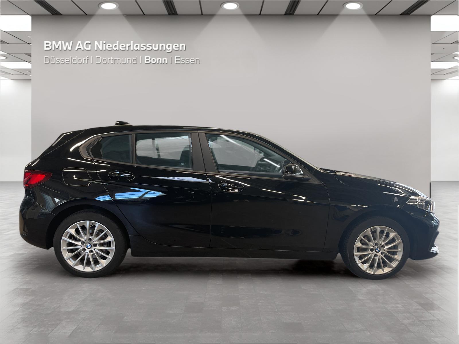 BMW 118 2023 г. Чёрный, пробег 41863 км