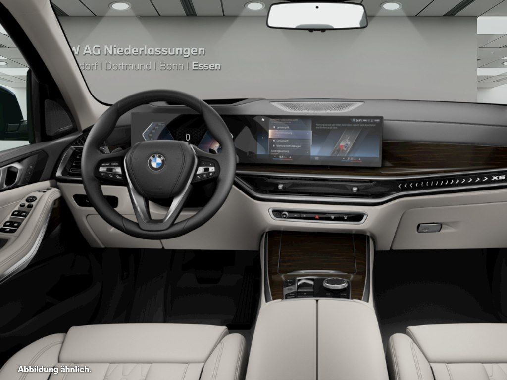 BMW X5 2023 г. Синий, пробег 18453 км
