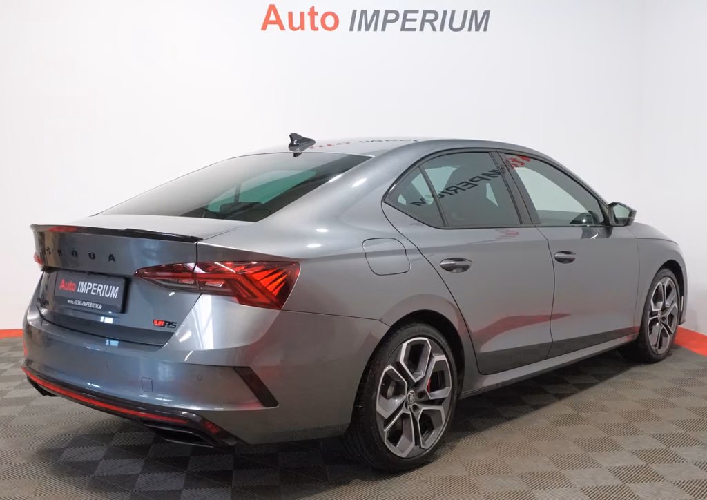 Skoda Octavia 2023 г. Серый, пробег 57168 км