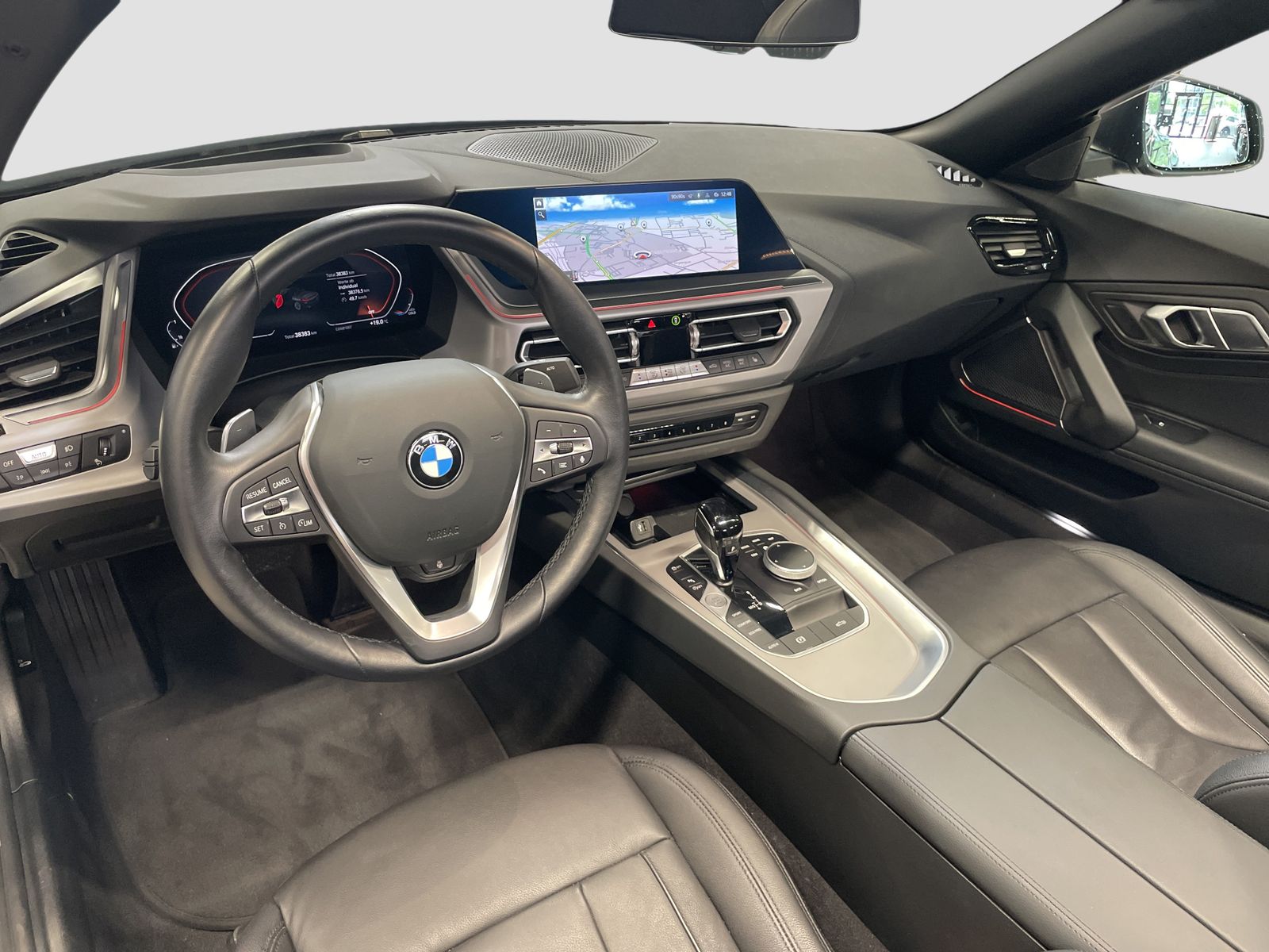 BMW Z4 2023 г. Серый, пробег 38379 км