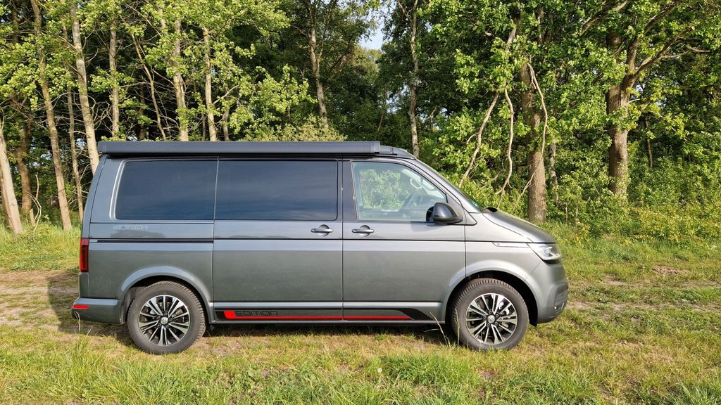 Volkswagen T6 CALIFORNIA 2023 г. Серый, пробег 47000 км