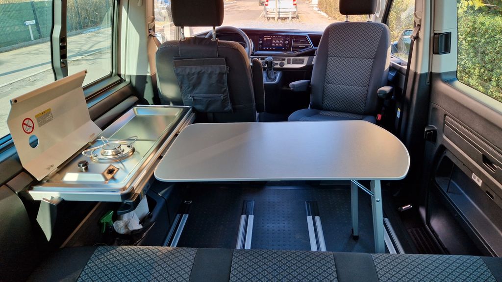 Volkswagen T6 CALIFORNIA 2023 г. Серый, пробег 47000 км