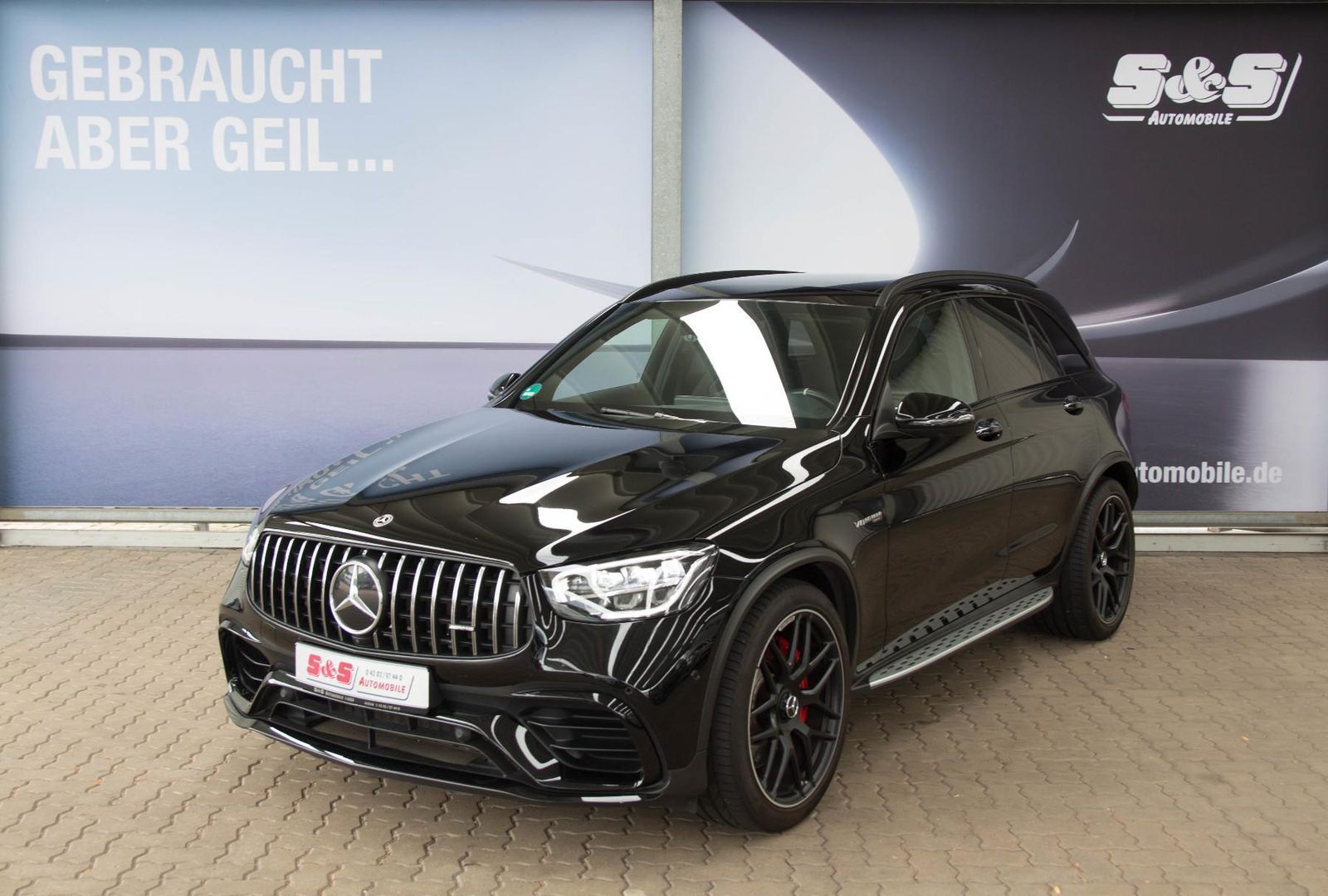 Mercedes-Benz GLC 63 AMG 2022 г. Чёрный, пробег 27000 км