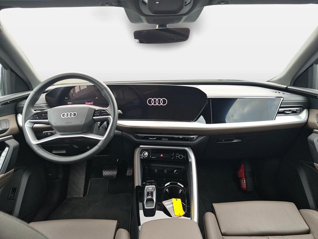 Audi Q5 2025 г. Зелёный, пробег 50000 км