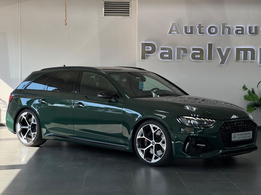 Audi RS4 2024 г. Зелёный, пробег 24712 км