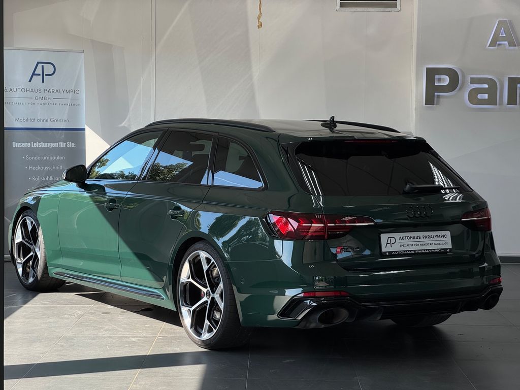 Audi RS4 2024 г. Зелёный, пробег 24712 км