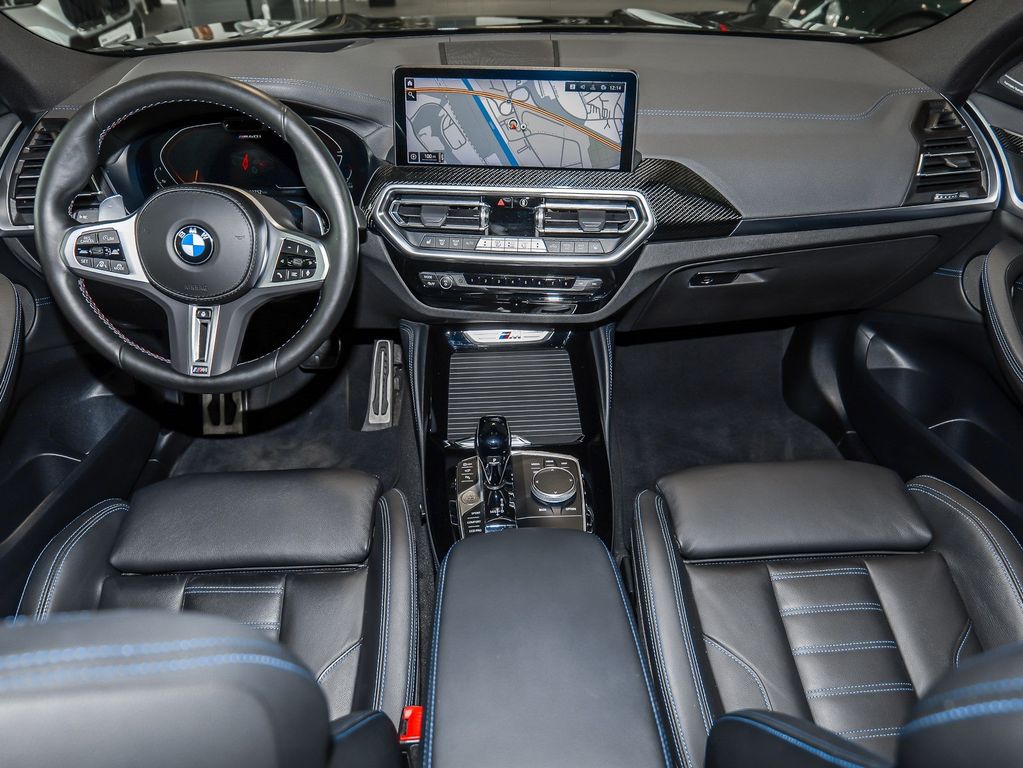 BMW X4 M40 2023 г. Чёрный, пробег 53820 км