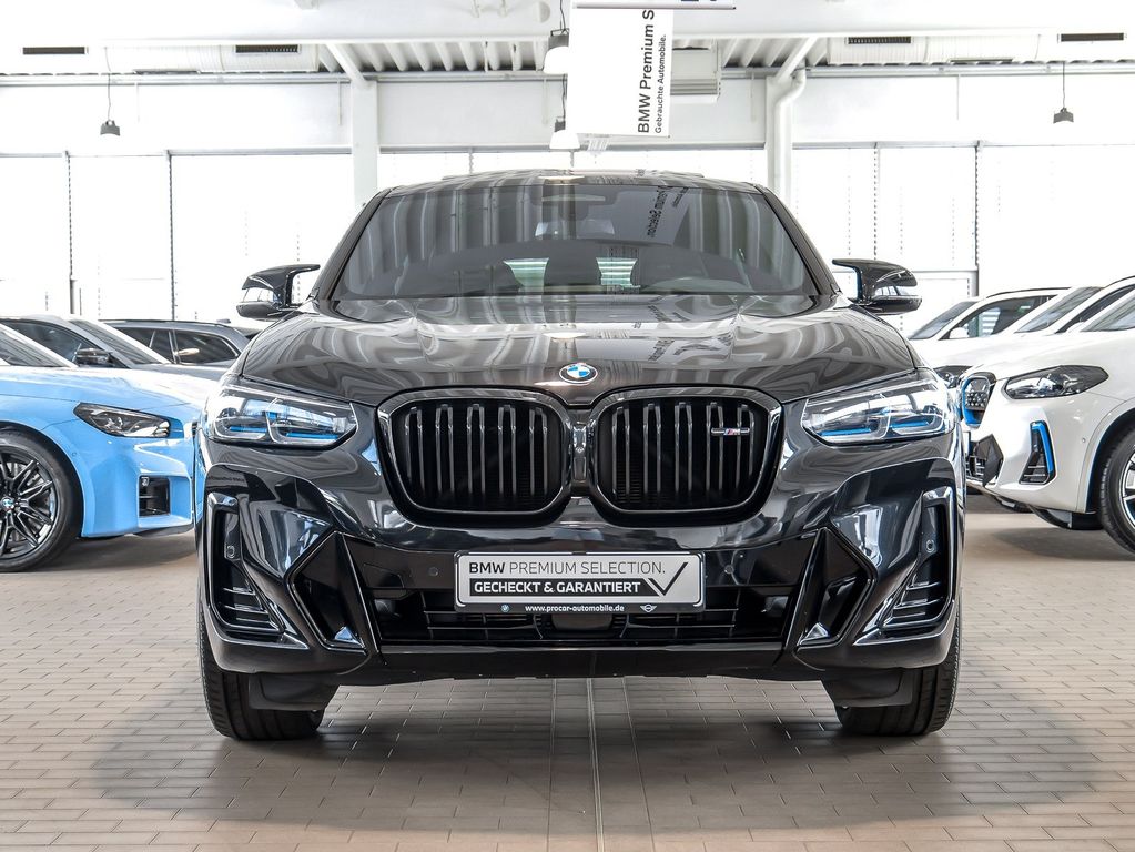 BMW X4 M40 2023 г. Чёрный, пробег 53820 км