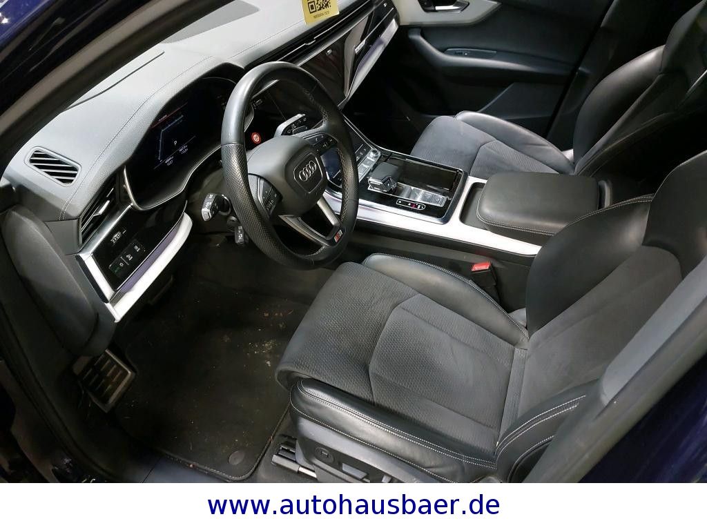 Audi Q7 2024 г. Синий, пробег 40844 км
