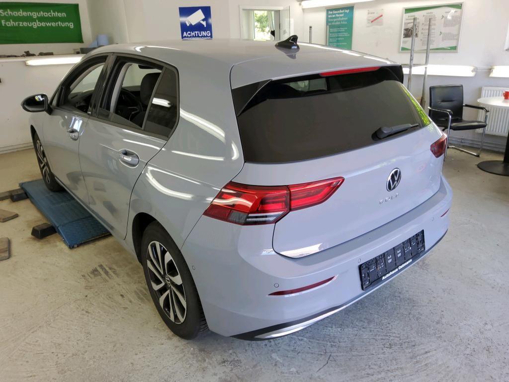 Volkswagen Golf 2023 г. Серый, пробег 56290 км