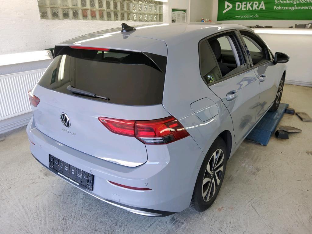 Volkswagen Golf 2023 г. Серый, пробег 56290 км