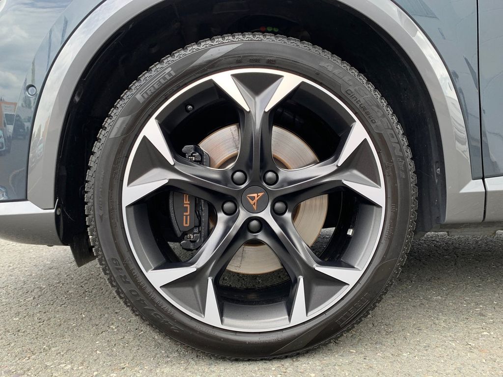 Cupra Formentor 2022 г. Серый, пробег 55050 км
