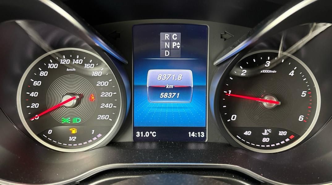 Mercedes-Benz V 250 2023 г. Чёрный, пробег 58371 км