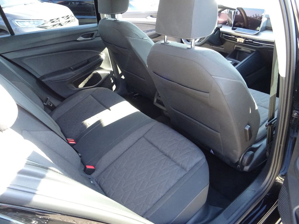 Volkswagen Golf 2025 г. Чёрный, пробег 59828 км
