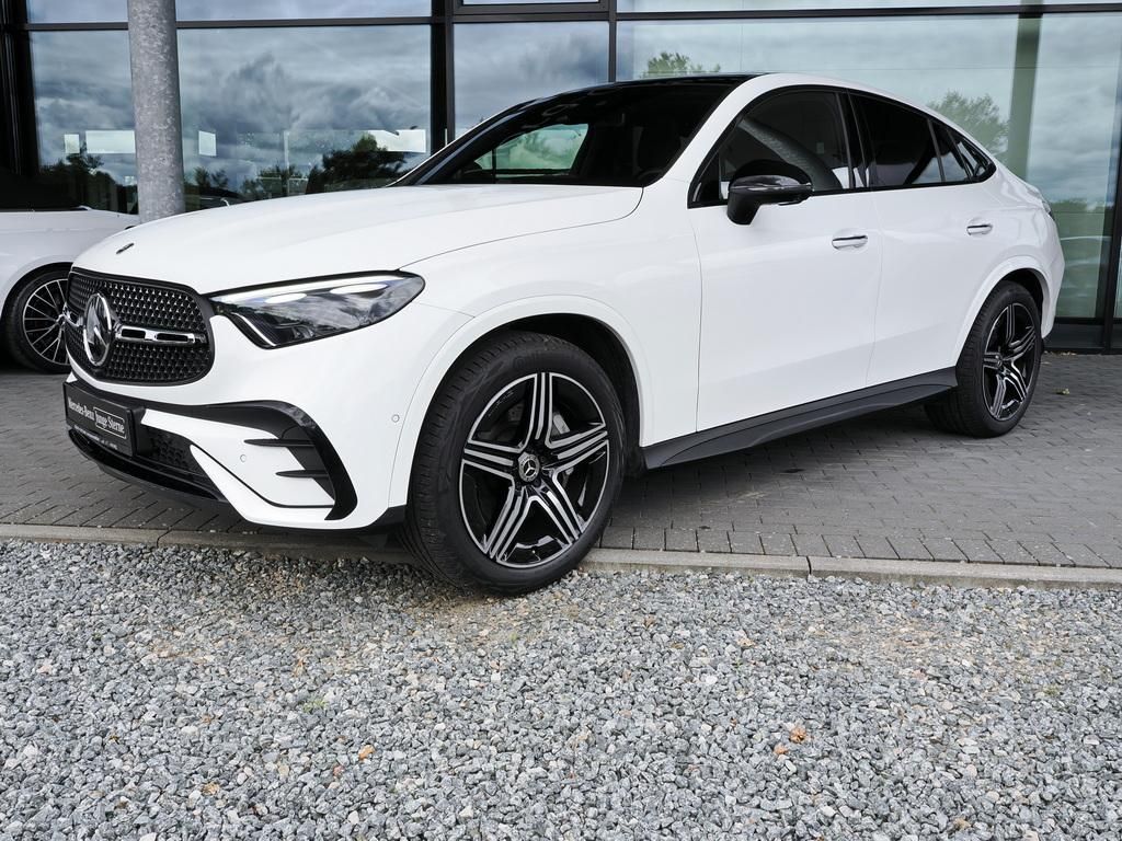 Mercedes-Benz GLC 220 2025 г. Серебристый, пробег 17912 км