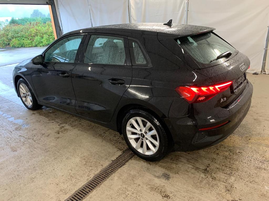 Audi A3 2023 г. Чёрный, пробег 41614 км