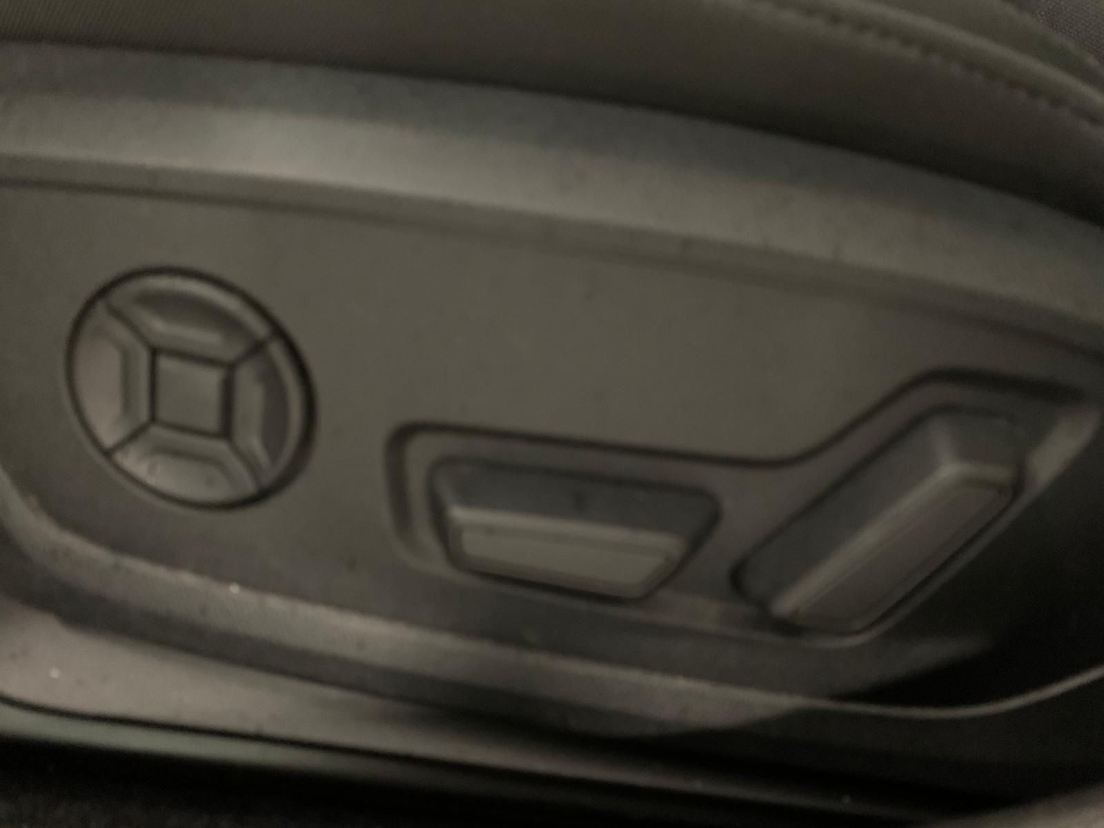 Audi A3 2023 г. Чёрный, пробег 41614 км