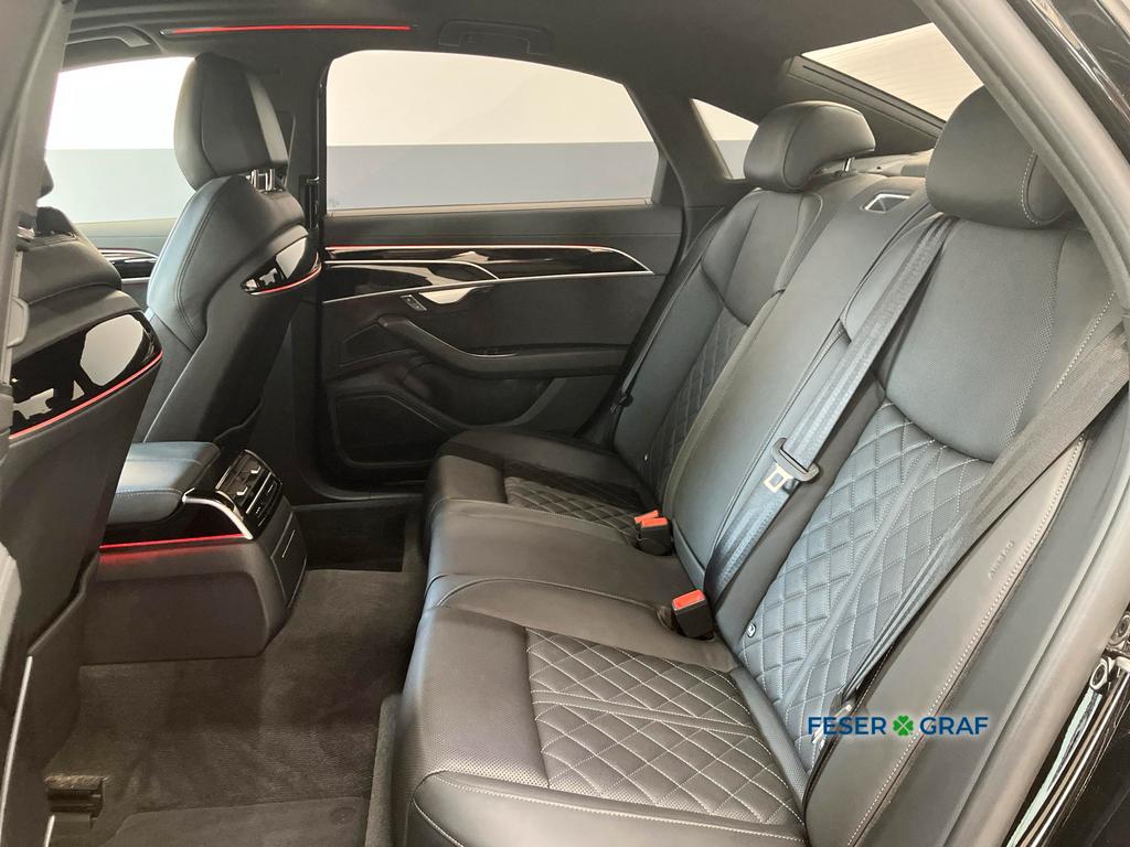 Audi A8 2023 г. Чёрный, пробег 40609 км