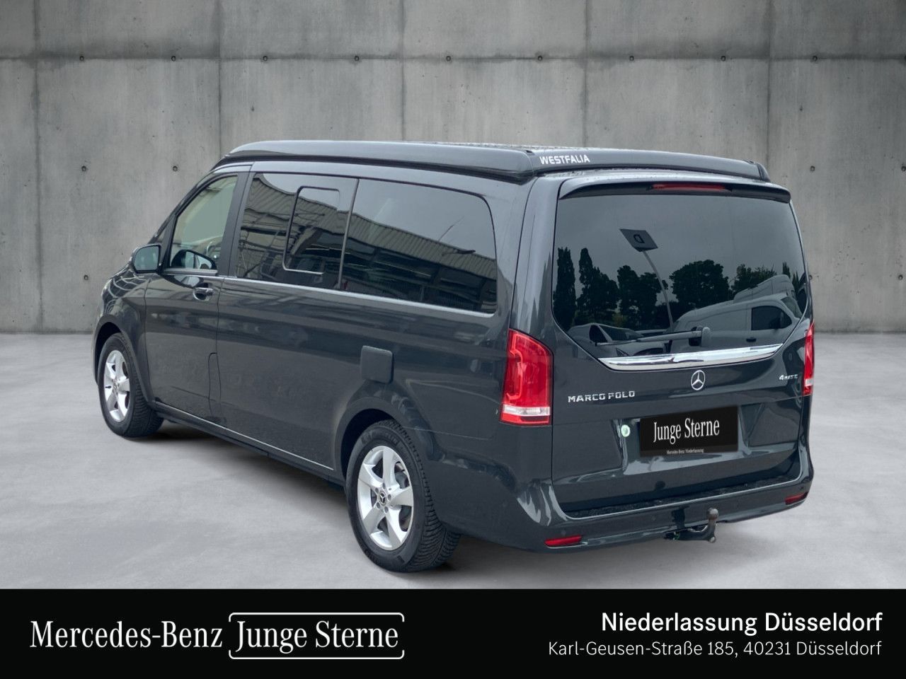 Mercedes-Benz V 220 2023 г. Серый, пробег 54298 км