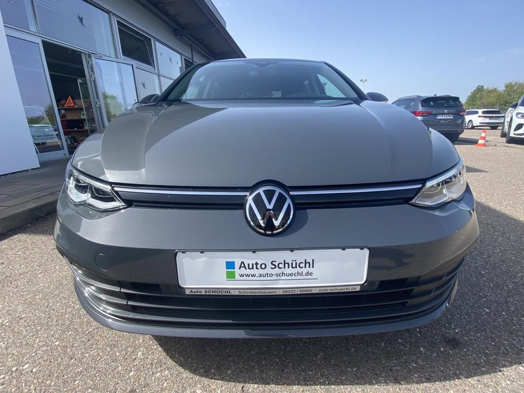 Volkswagen Golf 2023 г. Серый, пробег 43905 км