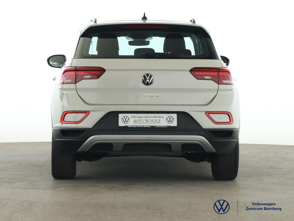 Volkswagen T-Roc 2023 г. Серый, пробег 12500 км