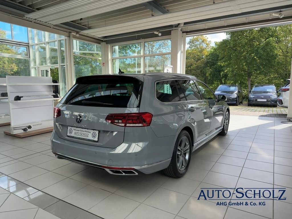 Volkswagen PASSAT VARIANT 2022 г. Серый, пробег 40800 км