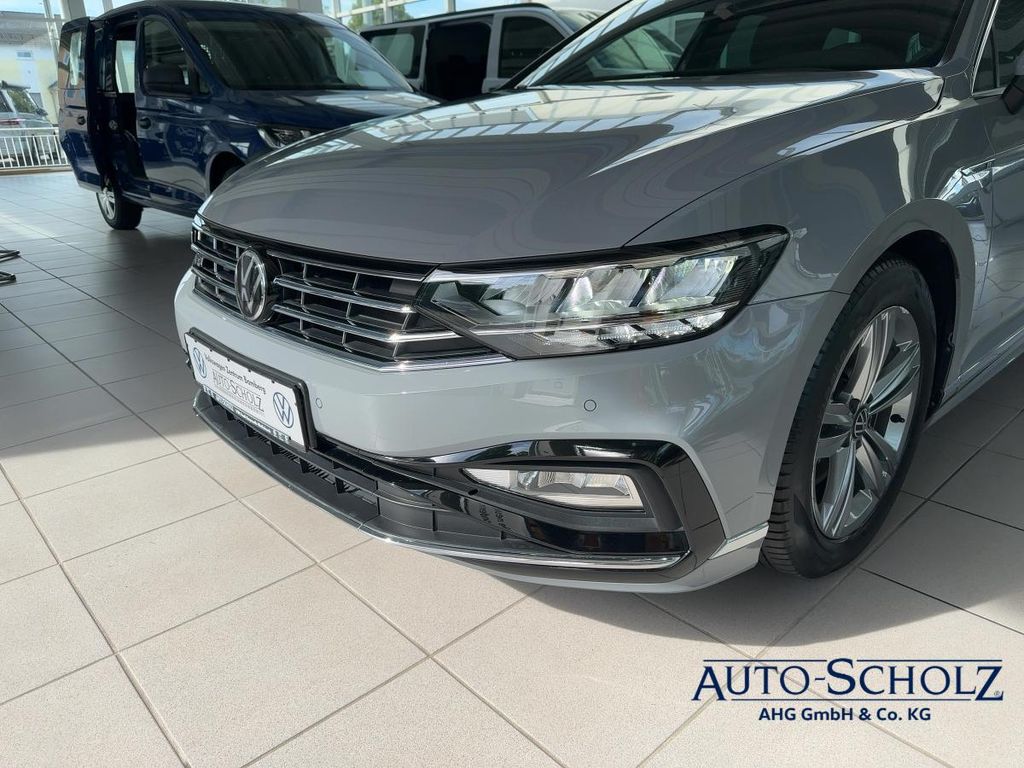 Volkswagen PASSAT VARIANT 2022 г. Серый, пробег 40800 км